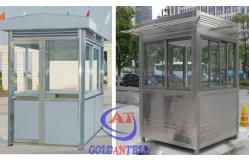 China Steel Structure Portable Security Guard Room A Light In The Middle supplier