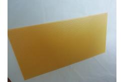 China Beekeeping Tools Equpment Beekeeping Plastic Bee Foundation Sheets supplier