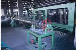 China 4300mm Galvanized Hexagonal  Double Twist Wire Netting Machineng supplier