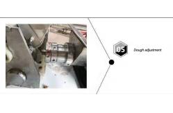 China Fully Automatic Pelmeni Maker Gyoza Tortellini Making Machine 3600PCS/H supplier