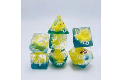 China Duckling Natural resin multi -noodle table game dice set dnd dice supplier