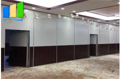 China Five Star Hotel Soundproof Folding Partition Walls With Aluminum Tracks supplier