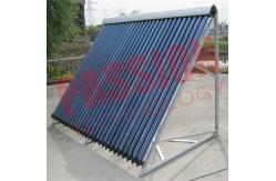 China 30 Tubes Pressure Solar Collector 300L Heat Pipe Solar Water Heater supplier