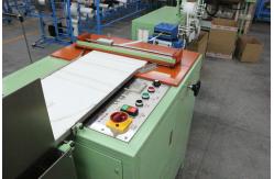 China Automatic Vertical Horizontal Festooning Fold Packing Machine for Festooning Fold Packinge supplier