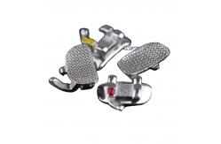 China Manual Metal Orthodontic Molar Brackets with Roth/MBT/Edgewise Hooks Professional Design supplier
