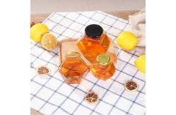 China Twist Off Metal Cap Glass Jam Jars , Clear Mason Jars Small Glass Containers supplier