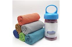 China Plain Design Microfiber Cooling Towel Chill Towel With Logo Bag supplier