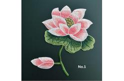 China Large Embroidered Flower Patches , Sew On Embroidered Appliques On Lace Fabric supplier