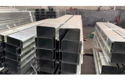 China Durable Plastic Concrete Retaining Wall Sleeper Mould With Customizable Specifications supplier