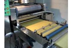 China CE Fully Automatic Beeswax Foundation Machine For Making Beeswax Foundation Sheets supplier
