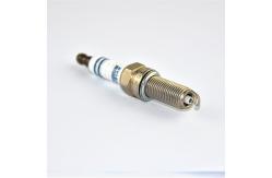 China High Alumina Ceramic M12*1.25 double Iridium Spark Plugs for engines supplier