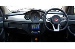 China Safe EV Hatchback Right Hand Drive 205km Range Electric Passenger Vehicle supplier