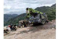 China 2019 Years Zoomlion Mobile Crane 80 Tons With Five-Arm Crane Jib supplier
