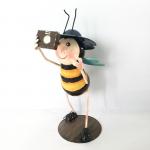 Metal Vintage Aged Bee Ornament Garden Iron Decoration OEM for sale