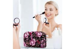 China Waterproof Lightweight Soft Flower Cosmetic Toiletry Bag With Zipper supplier