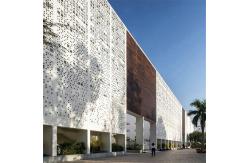 China Perforated Aluminum Cladding Panel 300x1200mm Aluminium Facade Panels supplier