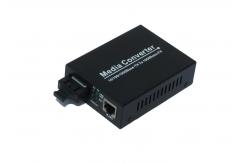 China 10 / 100M fiber optic ethernet converter , single mode media converter supplier