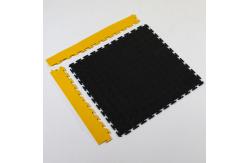 China Interlocking Vinyl Floor Tile 500*500mm Checker Plate Surface supplier