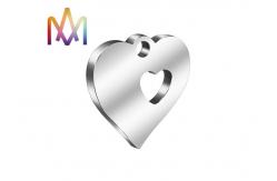 China OEM Handmade Hollow Heart Shaped Engraved Bracelet Charms supplier