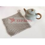 Faster Chain Mail Scrubber With Wood Pulp Sponge For Cast Iron Skillet for sale