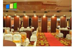 China Ballroom Sound Proof Folding Partitions Movable Wooden Partition Wall For Auditoriums supplier