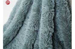 China Solid Winter High Pile Plush Blanket Plush Fleece Blanket Rectangular Shaped supplier