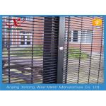 1 / 2 × 3 Easy Assembled High Security Fence Low Carbon Steel Wire Material