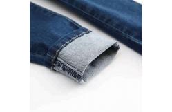 China Slim Fit Style Whisker Baby Girl Jeans Pants With Sequin Patch Design supplier