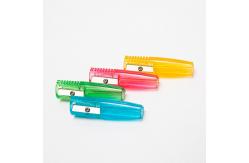 China Students Single Hole Pencil Sharpener With Pen Cap supplier