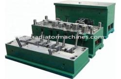 China Radiator Plastic Tank Crimping Machine , Aluminum Radiator Plastic Tank Die supplier