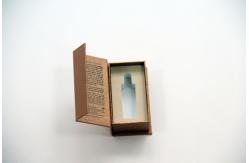 China Small Wine Recycled Paper Gift Boxes Rectangle , Cosmetic Oil Packaging box supplier