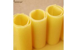 China 5.4mm Pure Natural Beeswax Honeycomb D Beeswax Foundation Sheet supplier