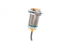 China Small Size Industrial Proximity Switch With Multiple Protection Function supplier