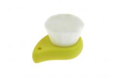 China Natural Soft Yellow Facial Cleansing Brush No Irritate To Skin supplier