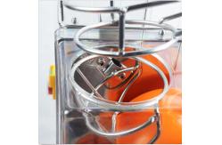 China Gymnasium Commercial Orange Juicer Machine Automatic 220V 5kg 120W supplier