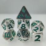 Wholesale Glow Green Metal DND Dice7 Piece Nontoxic Polyhedral Dice Set Light Green Through Silver Material for sale