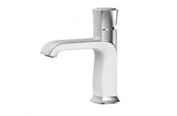 China Zinc Alloy Single Handle Electroplate Wash Basin Tap supplier
