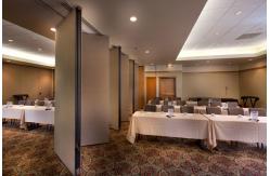 China Folding Door Design Movable Partition Walls Room Partition For Conference Center supplier