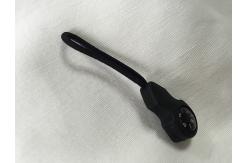 China Outdoor Backpack Black Rubber Zipper Puller Auto - Lock Function supplier