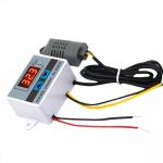 XH-3005 Thermo Controller Digital Temperature Display Humidity Controller 12V Or 24V for sale