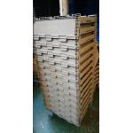 Smooth Bottom Inside Plastic Attached Lid Containers Easy To Clean