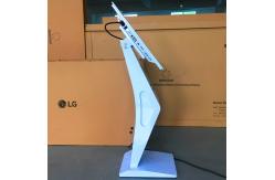 China HD High Resolution Interactive Touch Screen Kiosk Custom Android Digital Signage supplier
