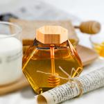 Wholesale Free Sample Hexagonal 220ml 380ml Honey Jar with Dipper and Wooden Lid