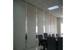 China New Style Manual Control Sliding Folding Partition Walls Operable For Banqueting Hall supplier