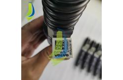 China VOE21371676 Diesel Fuel Injector Unit For Diesel Engine Parts supplier
