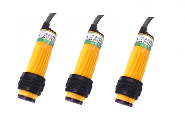 Watertight Infrared Proximity Switch Red LED Detect Sensor Working Status