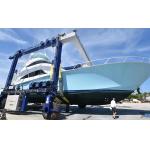 High Effective Heavy Travelling Lift Boat Hoist Crane 200 Ton Customized for sale