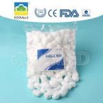 Small Absorbent Surgical Cotton Balls , Disposable Medical Cotton Balls for sale