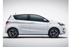 China 310km EV Hatchback Electric Vehicle Changan Benben E Star New Energy Car supplier