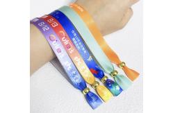 China Ribbon Concert Promotion Event Woven Cloth Wristbands with Various Designs supplier
